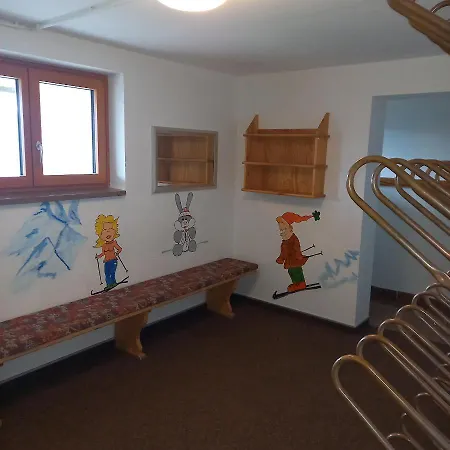 Inn Berghof 3*