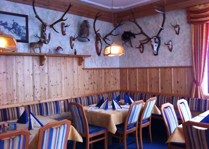 Berghof سخلادميخ